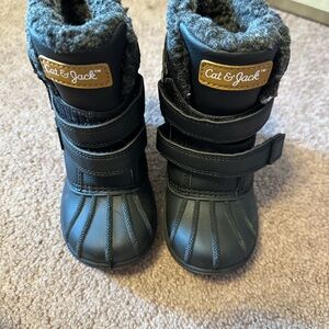 Cat & Jack Toddler Snow Boots